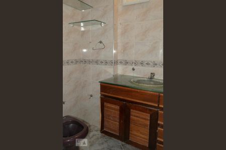 Apartamento à venda com 90m², 2 quartos e sem vagaBanheiro