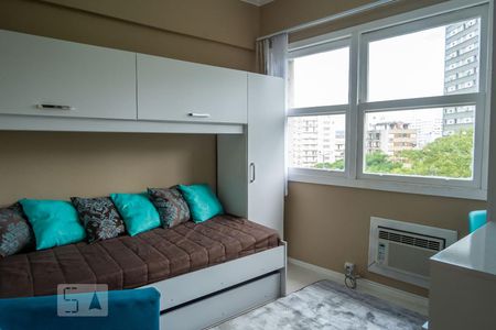 Sala/Quarto de apartamento para alugar com 1 quarto, 19m² em Centro Histórico, Porto Alegre