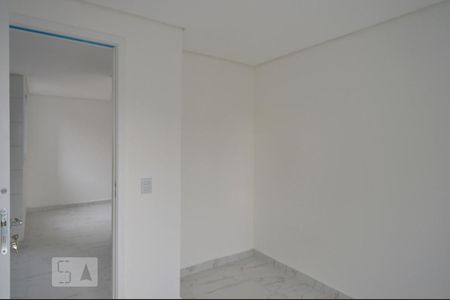 Quarto (suite) de casa de condomínio para alugar com 1 quarto, 35m² em Vila Prudente, São Paulo