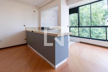 Sala/Cozinha de apartamento para alugar com 2 quartos, 90m² em Santo Inácio, Curitiba