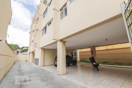 Garagem de kitnet/studio para alugar com 1 quarto, 30m² em Setor Leste Universitário, Goiânia
