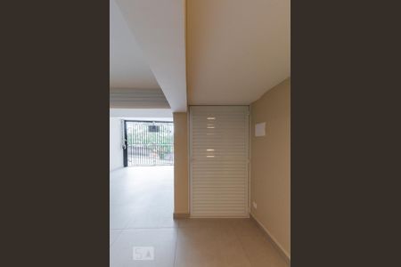 Casa à venda com 215m², 3 quartos e 3 vagasGaragem - depósito