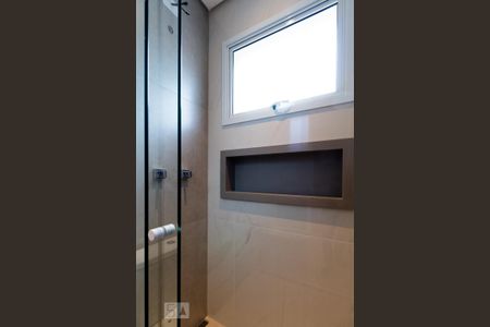 Casa à venda com 215m², 3 quartos e 3 vagasBanheiro