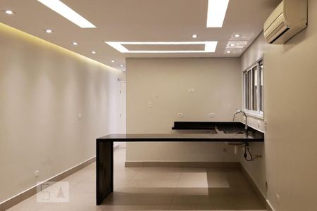 Casa à venda com 215m², 3 quartos e 3 vagasCozinha