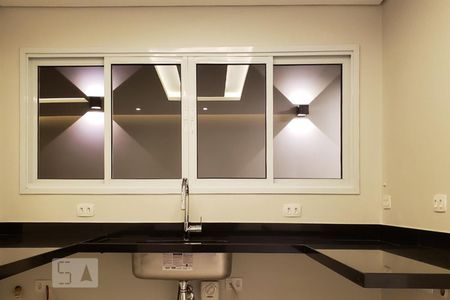 Casa à venda com 185m², 3 quartos e 3 vagas Casa à venda com 185m², 3 quartos e 3 vagasCozinha