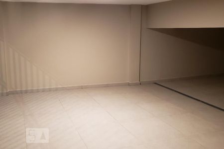 Casa à venda com 185m², 3 quartos e 3 vagas Casa à venda com 185m², 3 quartos e 3 vagasGaragem