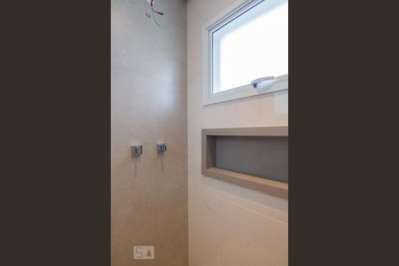 Casa à venda com 185m², 3 quartos e 3 vagas Casa à venda com 185m², 3 quartos e 3 vagasBanheiro