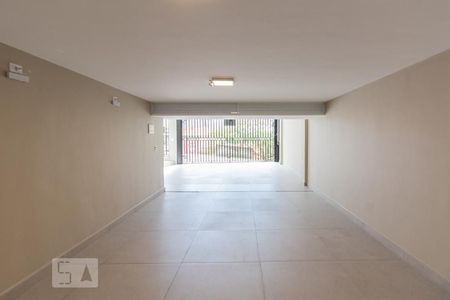 Casa à venda com 185m², 3 quartos e 3 vagas Casa à venda com 185m², 3 quartos e 3 vagasGaragem