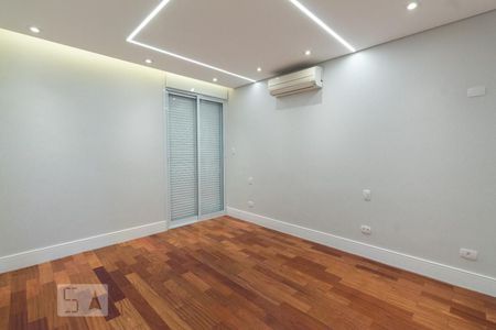 Casa à venda com 185m², 3 quartos e 3 vagas Casa à venda com 185m², 3 quartos e 3 vagasSuíte
