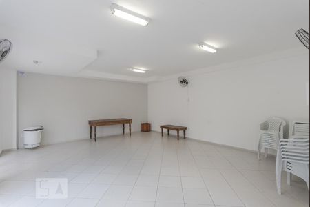 Apartamento à venda com 50m², 2 quartos e 1 vagaSalão de Festas