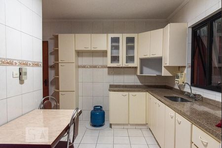 Casa à venda com 153m², 3 quartos e 3 vagasCozinha