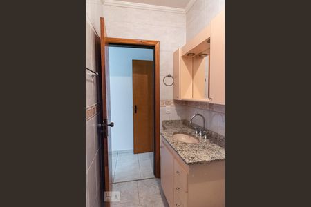 Casa à venda com 153m², 3 quartos e 3 vagasBanheiro da suíte