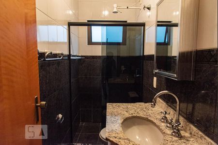 Casa à venda com 153m², 3 quartos e 3 vagasBanheiro