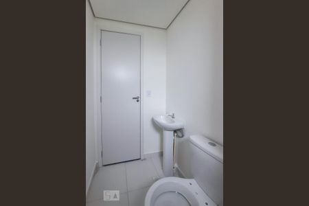 Apartamento para alugar com 45m², 2 quartos e sem vaga Apartamento para alugar com 45m², 2 quartos e sem vagaBanheiro