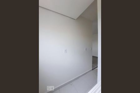 Apartamento para alugar com 45m², 2 quartos e sem vaga Apartamento para alugar com 45m², 2 quartos e sem vagaÁrea de Serviço