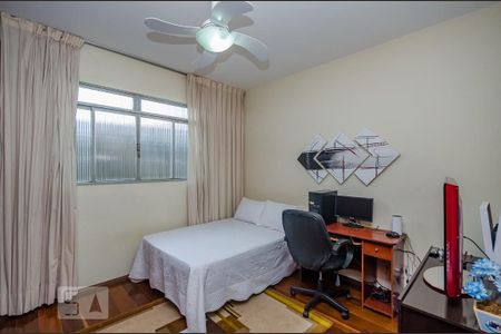 Casa à venda com 350m², 5 quartos e 8 vagasQuarto 2