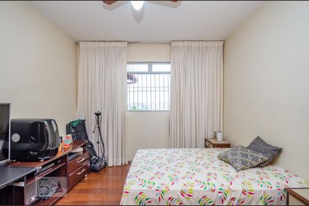 Casa à venda com 350m², 5 quartos e 8 vagasQuarto 3