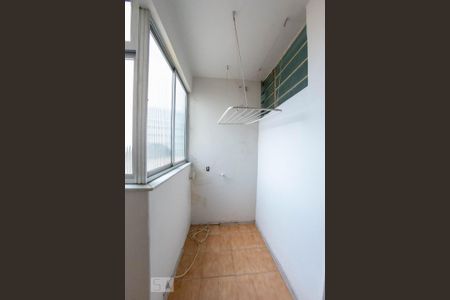 Apartamento à venda com 105m², 3 quartos e sem vagaÁrea de Serviço