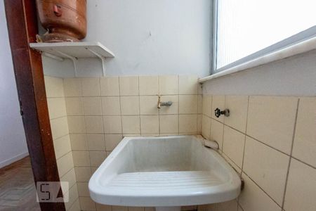 Apartamento à venda com 105m², 3 quartos e sem vagaÁrea de Serviço