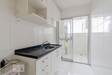 Apartamento à venda com 70m², 3 quartos e 1 vaga Apartamento à venda com 70m², 3 quartos e 1 vagaCozinha e Área de Serviço