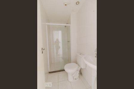 Apartamento à venda com 70m², 3 quartos e 1 vaga Apartamento à venda com 70m², 3 quartos e 1 vagaBanheiro Social