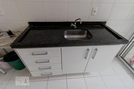 Apartamento à venda com 70m², 3 quartos e 1 vaga Apartamento à venda com 70m², 3 quartos e 1 vagaCozinha e Área de ServiçoCozinha e Área de Serviço