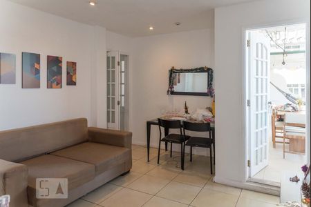 Sala  de apartamento à venda com 2 quartos, 84m² em Tijuca, Rio de Janeiro