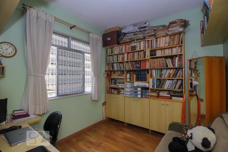 Quarto 1 de apartamento à venda com 2 quartos, 70m² em Glória, Rio de Janeiro