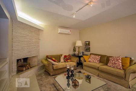 Sala de apartamento para alugar com 3 quartos, 216m² em Bela Vista, Porto Alegre