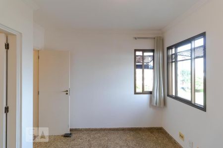 Apartamento à venda com 92m², 3 quartos e 2 vagasSuíte