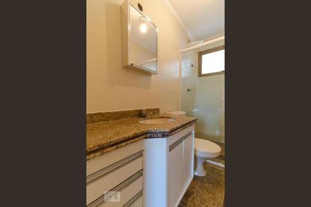 Apartamento à venda com 92m², 3 quartos e 2 vagasBanheiro 