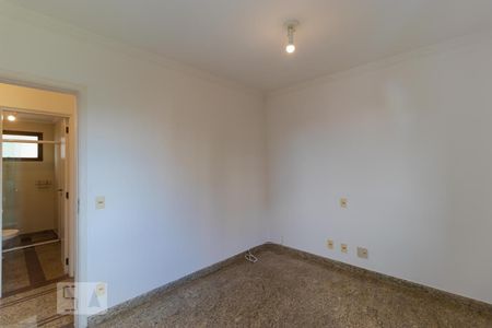 Apartamento à venda com 92m², 3 quartos e 2 vagasQuarto 01