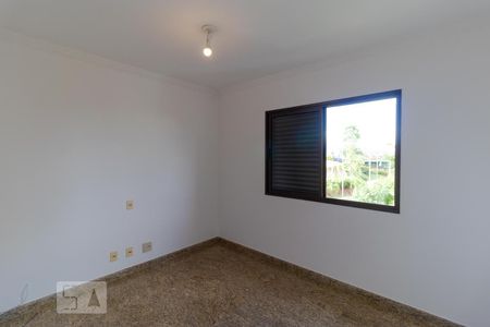 Apartamento à venda com 92m², 3 quartos e 2 vagasQuarto 01