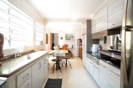 Casa à venda com 142m², 3 quartos e 2 vagasCozinha