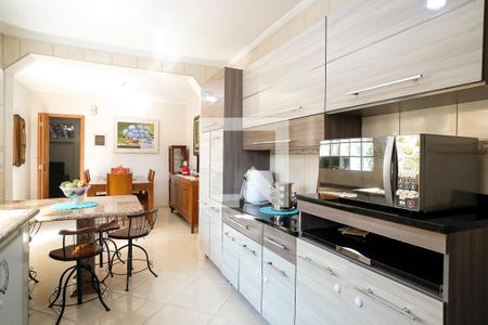 Casa à venda com 142m², 3 quartos e 2 vagasCozinha