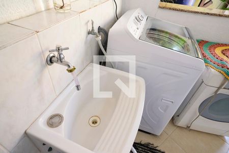 Casa à venda com 142m², 3 quartos e 2 vagasÁrea de Serviço