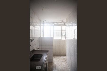 Apartamento para alugar com 64m², 2 quartos e sem vagaCozinha