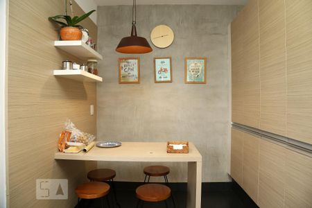 Apartamento à venda com 142m², 4 quartos e 2 vagasCozinha 