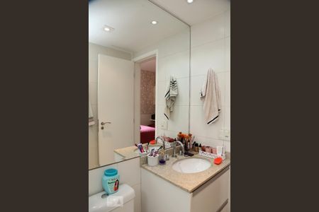 Apartamento à venda com 142m², 4 quartos e 2 vagasBanheiro Social 