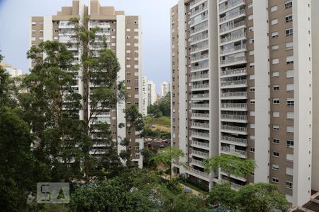 Apartamento à venda com 142m², 4 quartos e 2 vagasVista da Suíte 4