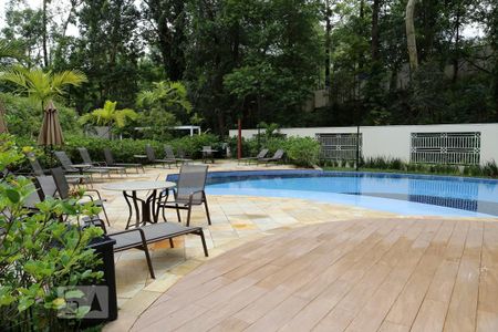 Apartamento à venda com 142m², 4 quartos e 2 vagasÁrea Comum - Piscina