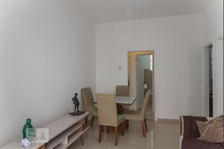 Sala  de apartamento à venda com 2 quartos, 71m² em Tijuca, Rio de Janeiro