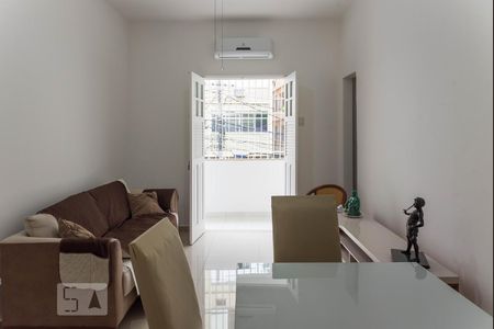 Sala  de apartamento à venda com 2 quartos, 71m² em Tijuca, Rio de Janeiro