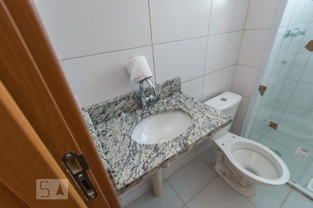Apartamento para alugar com 45m², 2 quartos e 1 vaga Apartamento para alugar com 45m², 2 quartos e 1 vagaBanheiro