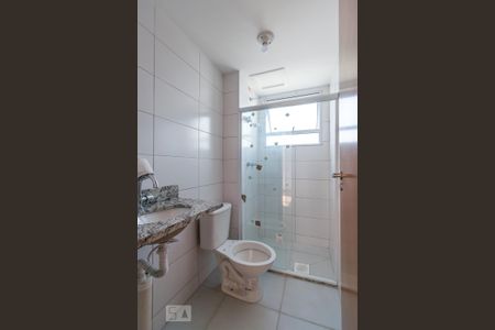 Apartamento para alugar com 45m², 2 quartos e 1 vaga Apartamento para alugar com 45m², 2 quartos e 1 vagaBanheiro