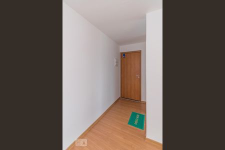 Sala - Hall da entrada de apartamento para alugar com 2 quartos, 45m² em Bonsucesso, Rio de Janeiro
