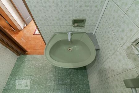 Casa para alugar com 160m², 2 quartos e 2 vagasBanheiro