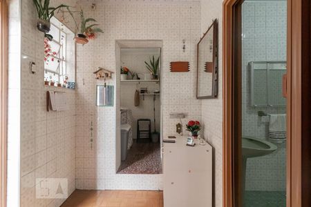 Antessala de casa para alugar com 2 quartos, 160m² em Jardim Oriental, São Paulo