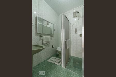 Casa para alugar com 160m², 2 quartos e 2 vagasBanheiro