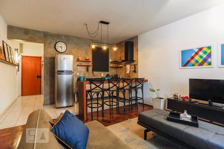 Sala de kitnet/studio para alugar com 1 quarto, 47m² em Santa Ifigênia, São Paulo